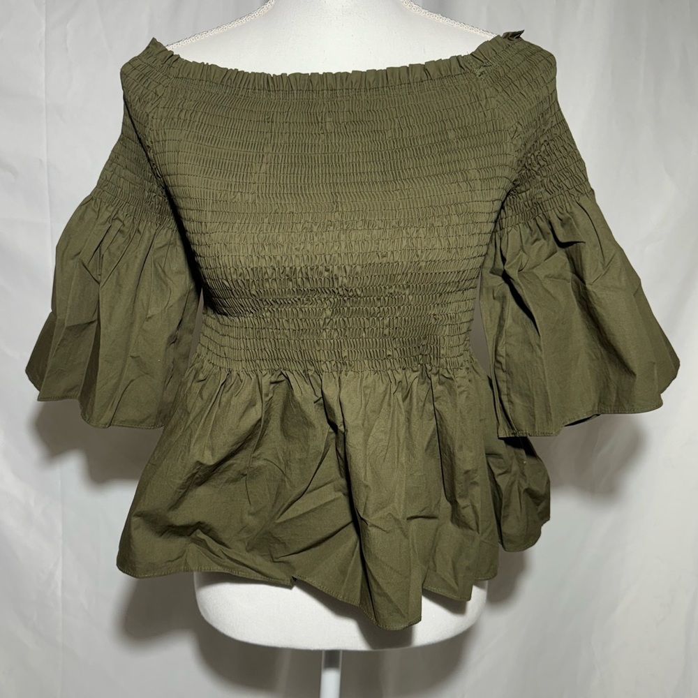Fashion Wild Cat NEW Top Green Off Shoulder Smocked Women’s Small